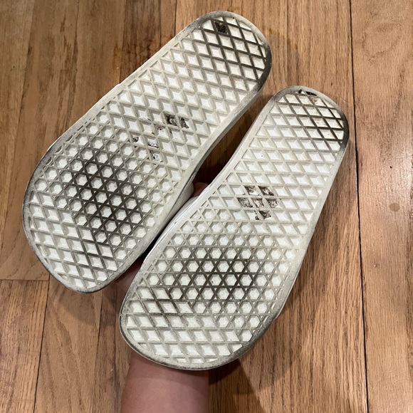 VANS slide one marshmallo sandals size 6 EUC - Picture 3 of 8